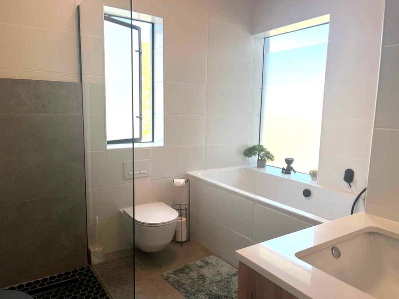 3 Bedroom Property for Sale in Island View Western Cape